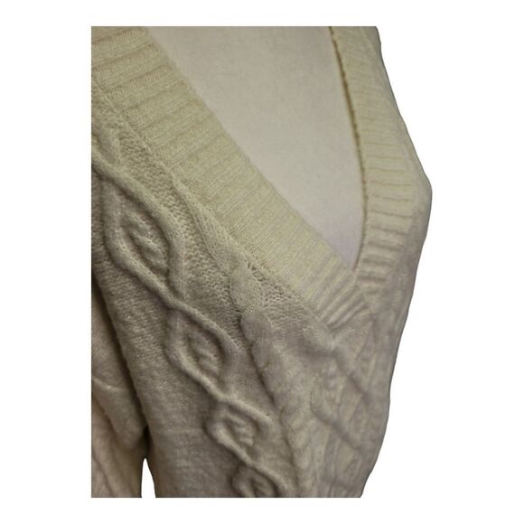 Olive Sky sweater - Picture 7 of 10